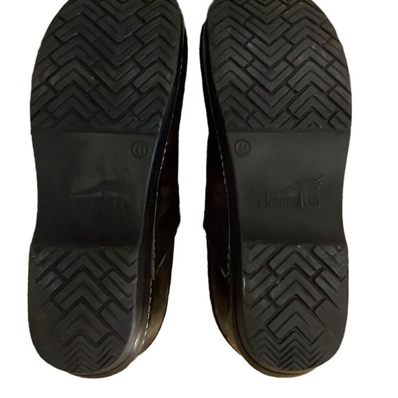 Dansko Black Mottled Clogs - 41 - Picture 10 of 10